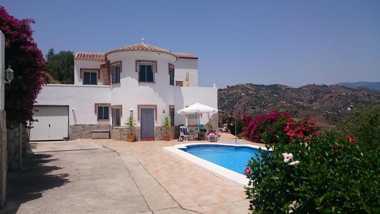 Countryside Private Apartment With Pool & Sea View Торрокс Екстер'єр фото
